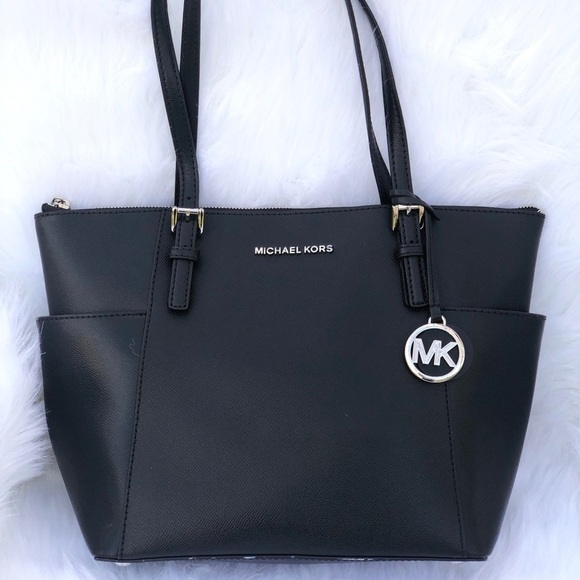 Michael Kors Handbags - Michael Kors Jet Set East West large tote gold hardware